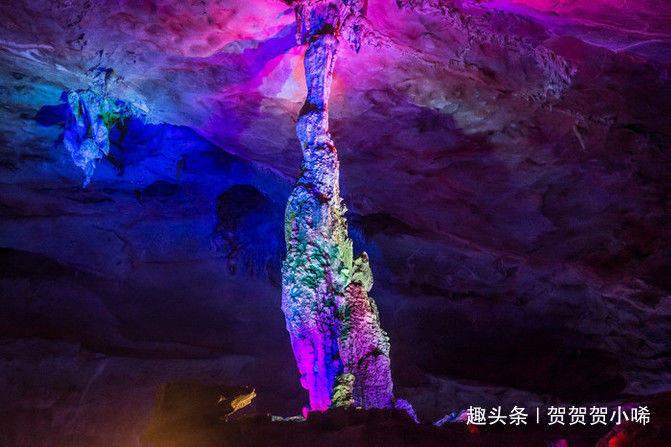 科幻巨制电影《沙丘2》全新海报，定档3月8日全国上映