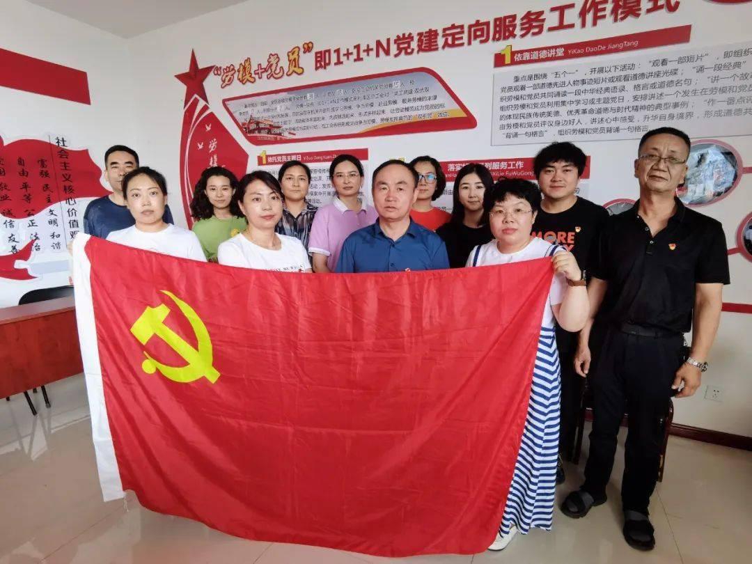 为什么女生要等到七夕才开始戴我送的手链？游戏画面